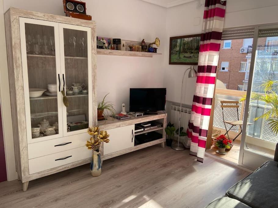 Ferienwohnung Apartamento Ciudad Lineal Reciente Reforma Madrid Exterior foto